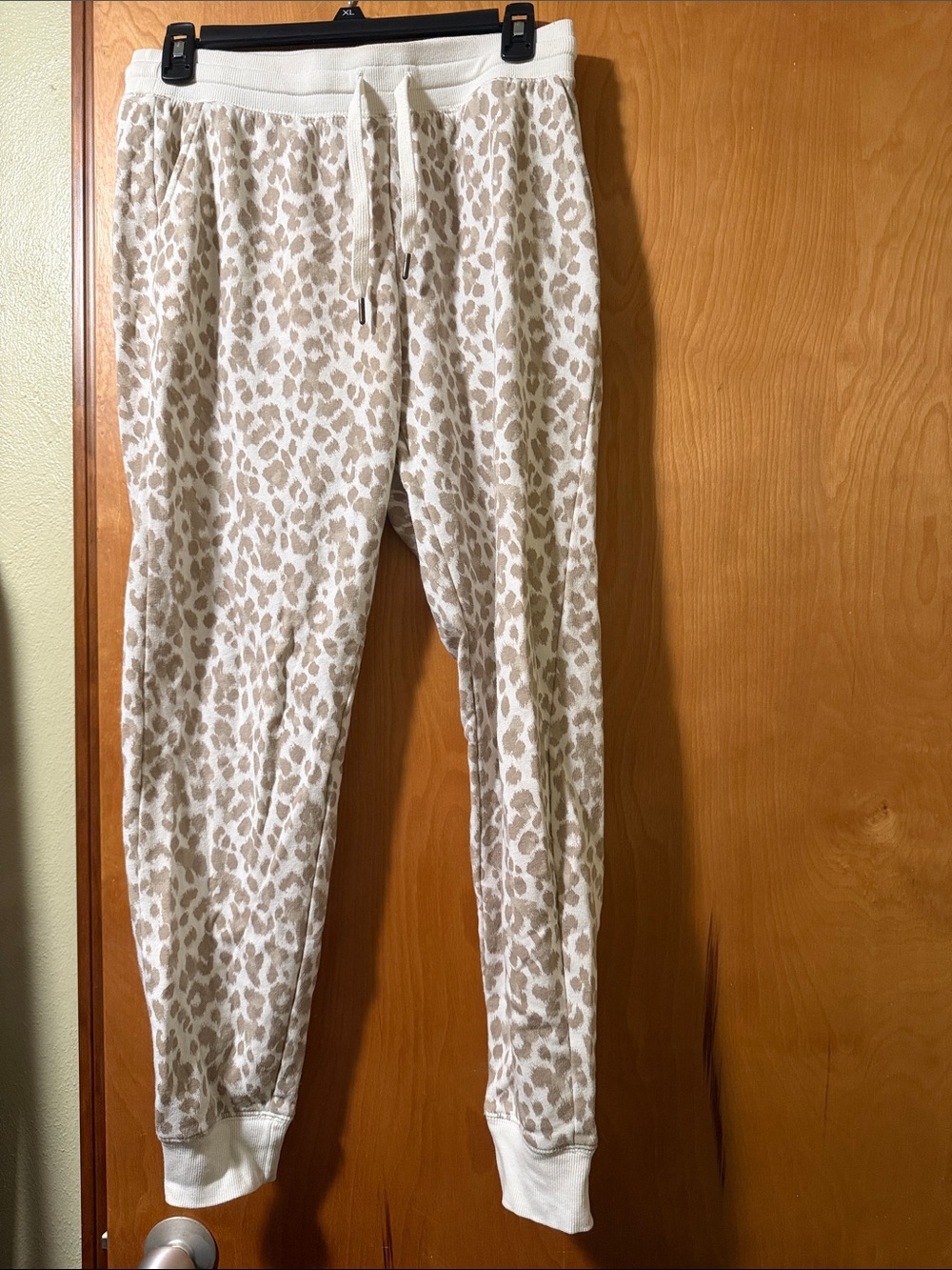 Old Navy Beige & White Leopard Print Jogger Pants